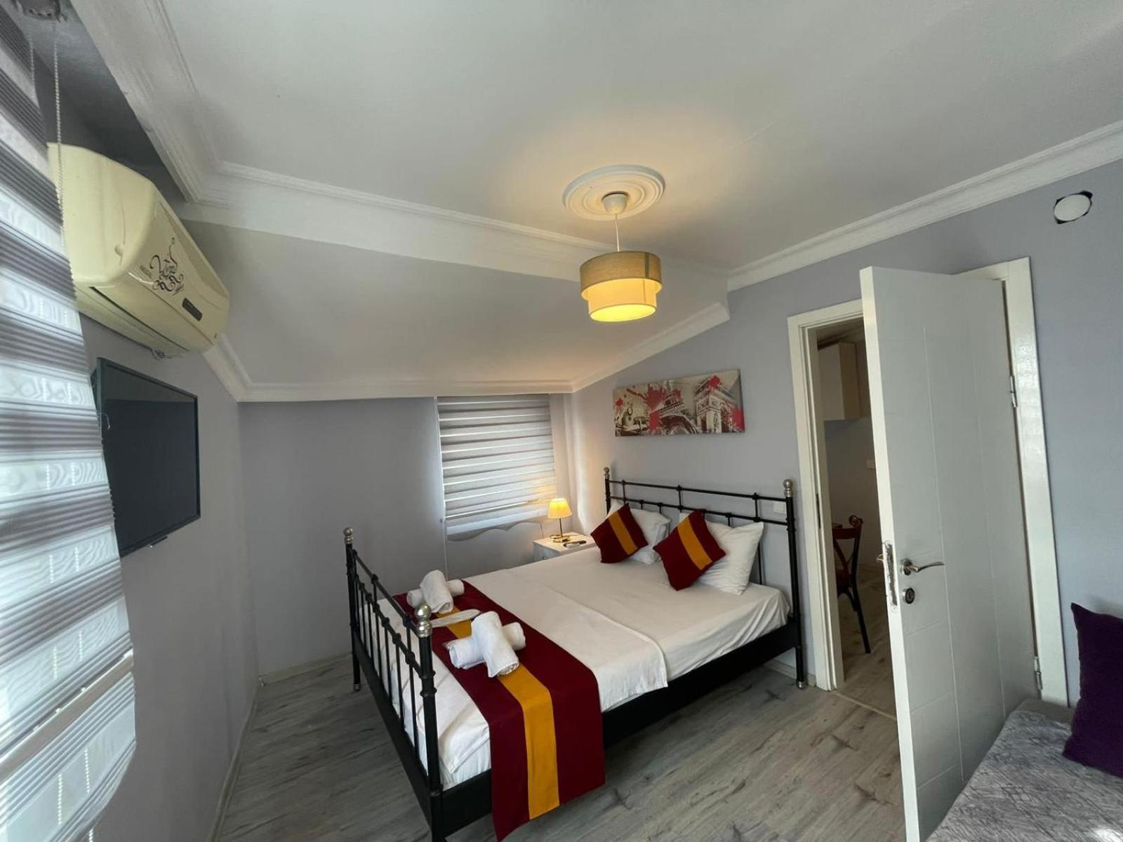 Taksim Rain Hause Aparthotel อิสตันบูล ภายนอก รูปภาพ